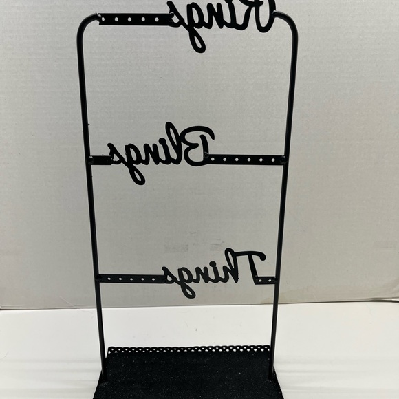 METAL BLACK JEWELRY DISPLAY - Picture 3 of 3